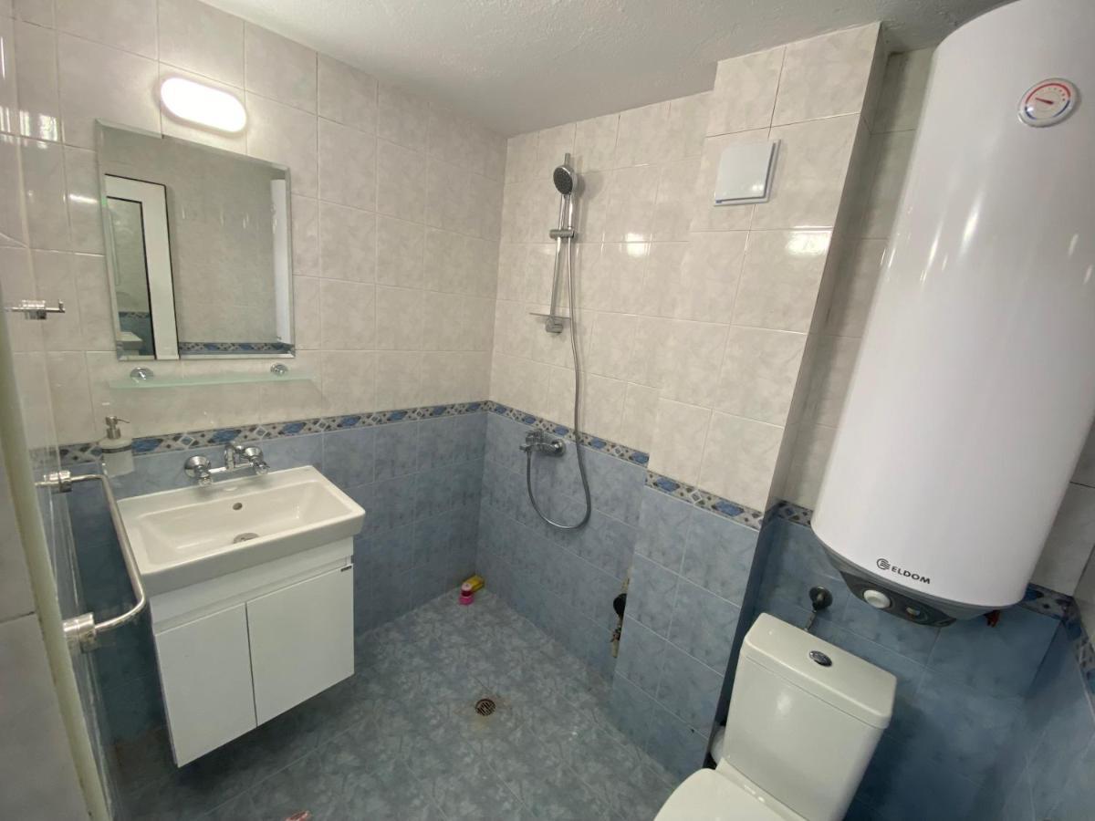 Centrally Located Apartment In Varna Eksteriør bilde