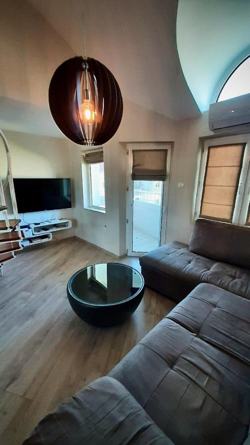 Centrally Located Apartment In Varna Eksteriør bilde