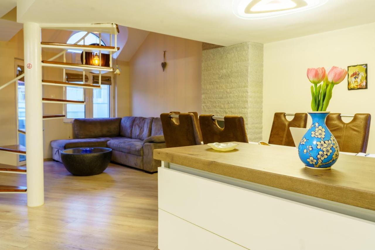 Centrally Located Apartment In Varna Eksteriør bilde