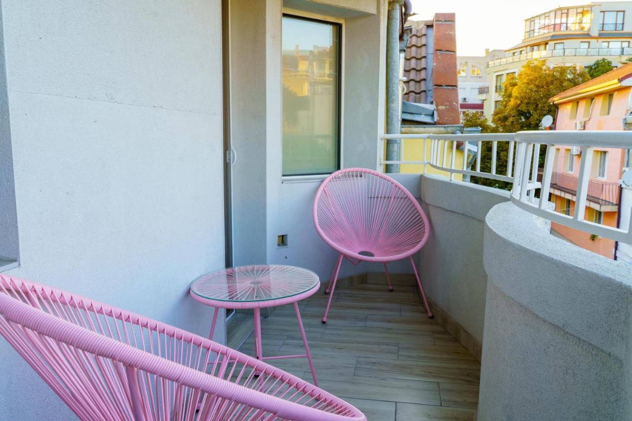 Centrally Located Apartment In Varna Eksteriør bilde